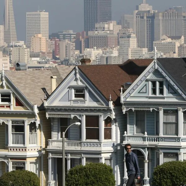 AI is splitting the housing market in two: Bay Area luxurious houses&hellip;
