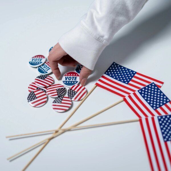 Crypto May Be Loud Online, But Only 4% Of Voters Care: Poll