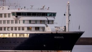 Tenerife begins evacuating cruise ship passengers in Hantavirus outbreak