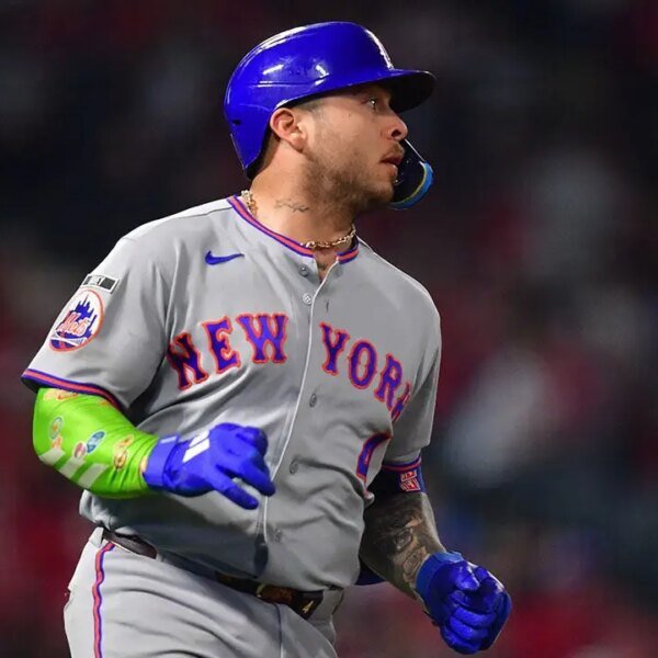 Mets broadcaster needles staff after batter fails to interrupt bat over his&hellip;