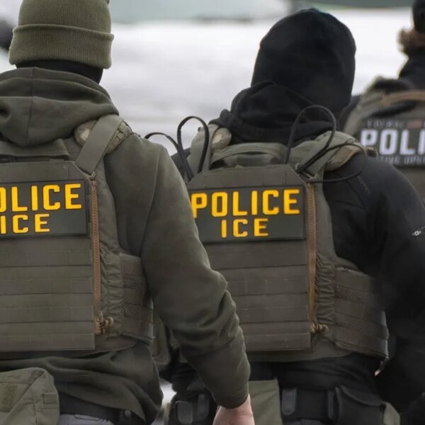 Minnesota Senate passes invoice to ban immigration brokers from hiding faces
