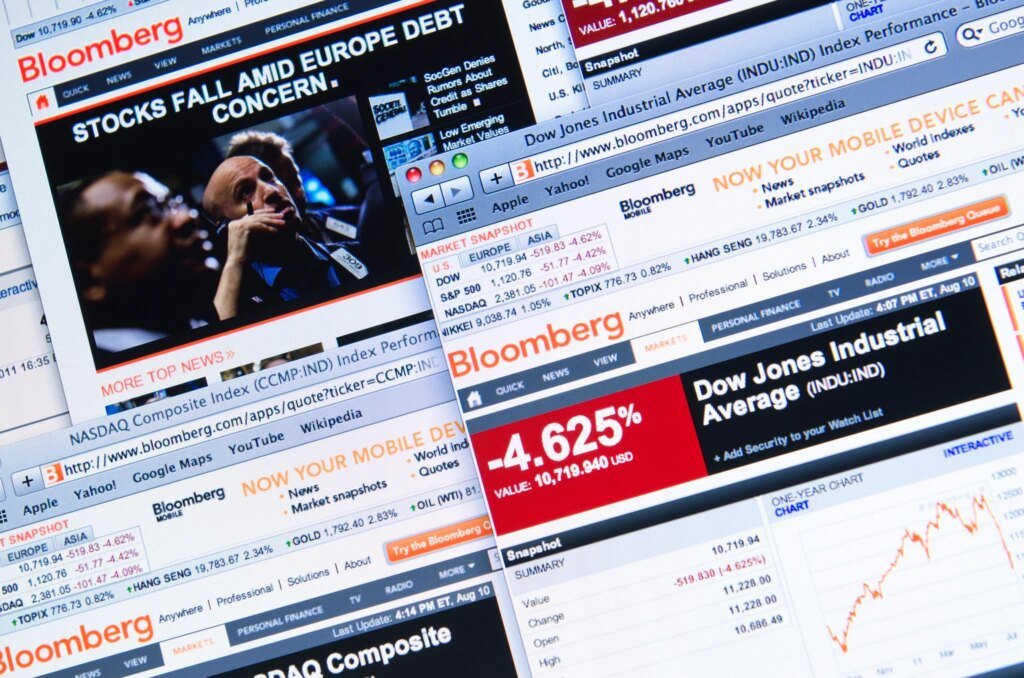 Buy 3 Bloomberg Ideal ‘Safer’ May Dividend Dogs