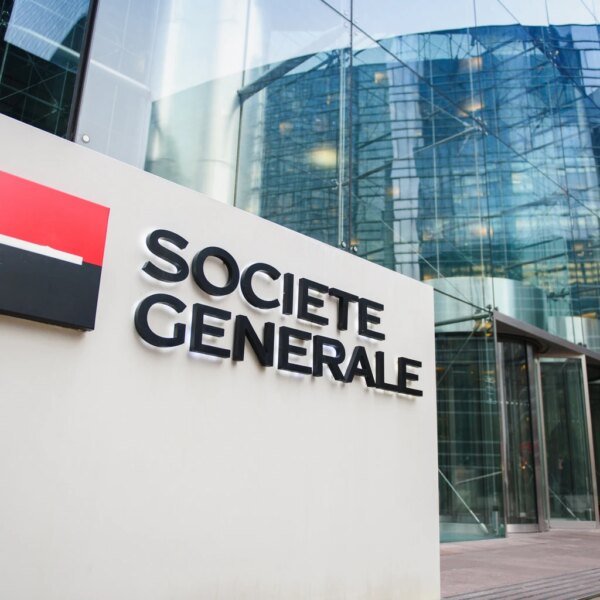 Societe Generale: Attractive Valuation Ahead Of The Capital Markets Day (OTCMKTS:SCGLY)