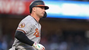 Pete Alonso rips on visitors, crushes homer towards Yankees in return to NYC