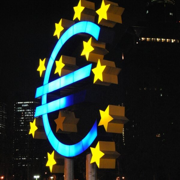 Euro Stablecoin Push: Sabadell To Join Qivalis Consortium
