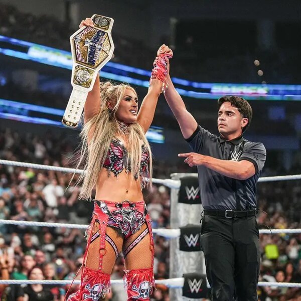 WWE US Champion Tiffany Stratton takes her new belt for a celebratory&hellip;