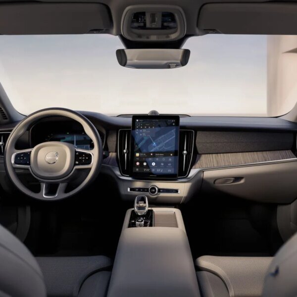 Trump Admin permits Volvo to maintain promoting related vehicles within the U.S.