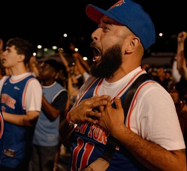 Knicks Give Their City Something New: Impossible Joy