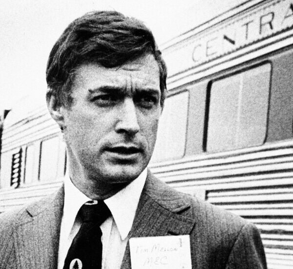 Trump Megadonor Gave $5.5 Million Estate to Robert F. Kennedy Jr. Nonprofit
