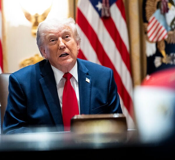 Trump Signs Executive Order Granting Oversight of A.I. Models