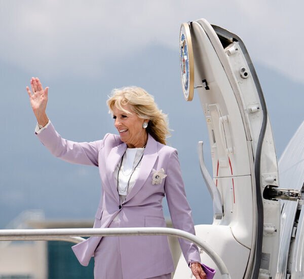 In Her Memoir, Jill Biden Is a Watchful Spouse Who Didn’t Always&hellip;