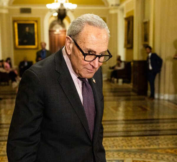 Republicans Defeat Move to Bar Trump’s Payout Fund