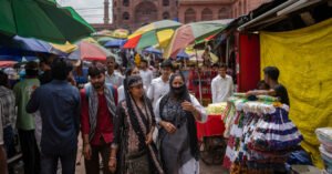 Laboring Under Delhi’s Harsh Heat, Workers Must Choose Health or Wages