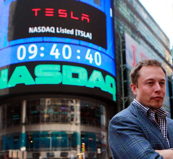How Tesla’s Stock Listing in 2010 Enabled SpaceX’s I.P.O.