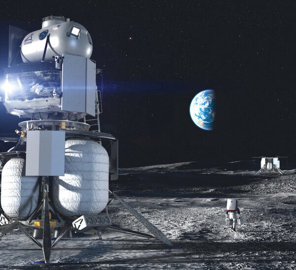 What NASA Needs to Stay on Track for the Moon