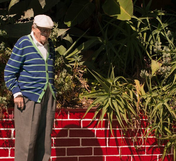 How David Hockney Taught Los Angeles to See Itself