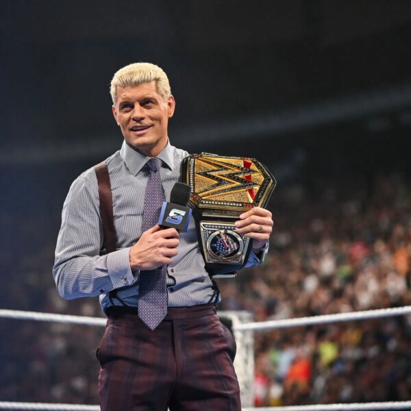 3 Things Cody Rhodes can do on WWE SmackDown this week