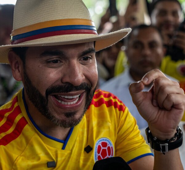 Abelardo De La Espriella, Trump-Backed Rightist, Headed for Win in Colombia