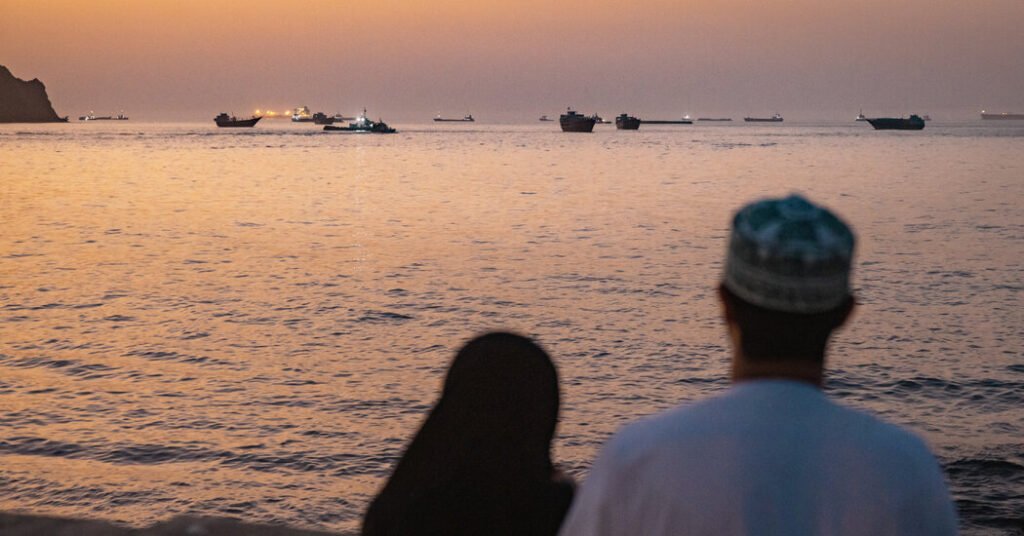 Oil Prices Hover Around Prewar Levels as Gulf Shipping Advances