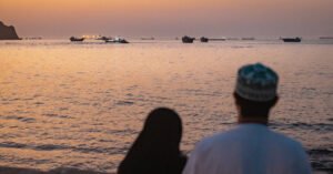 Oil Prices Hover Around Prewar Levels as Gulf Shipping Advances