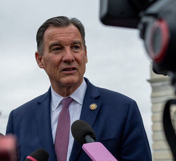 Centrist Democrats Rebuke Party’s Left Wing: ‘We Are Capitalist, Not Socialist’