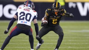 Redblacks characteristic new-look offense as season kicks off vs. Elks