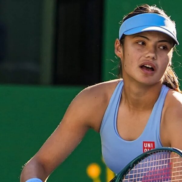 Emma Raducanu (leg) withdraws on eve of Wimbledon match