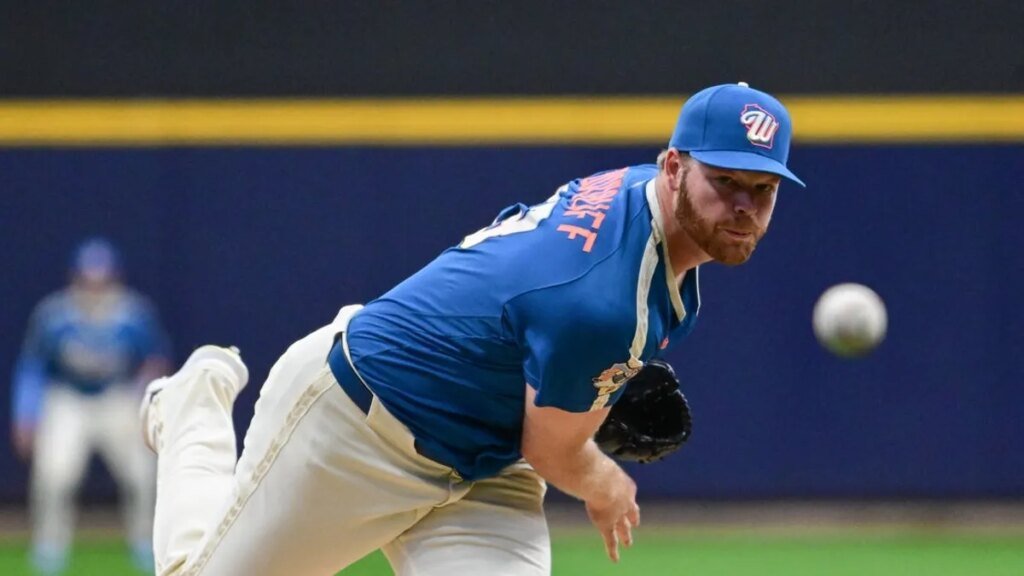 Brewers search for enhance from RHP Brandon Woodruff; Reds similar from Brady Singer