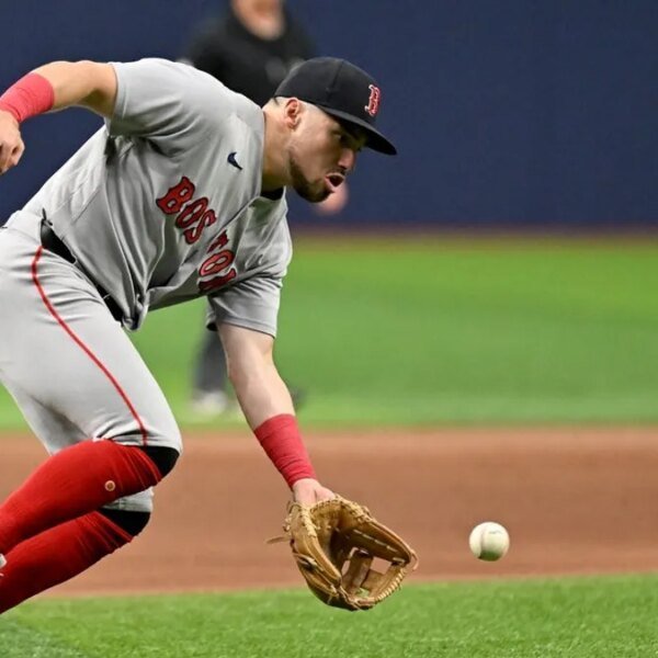 Red Sox sliding, Rangers rising forward of weekend sequence
