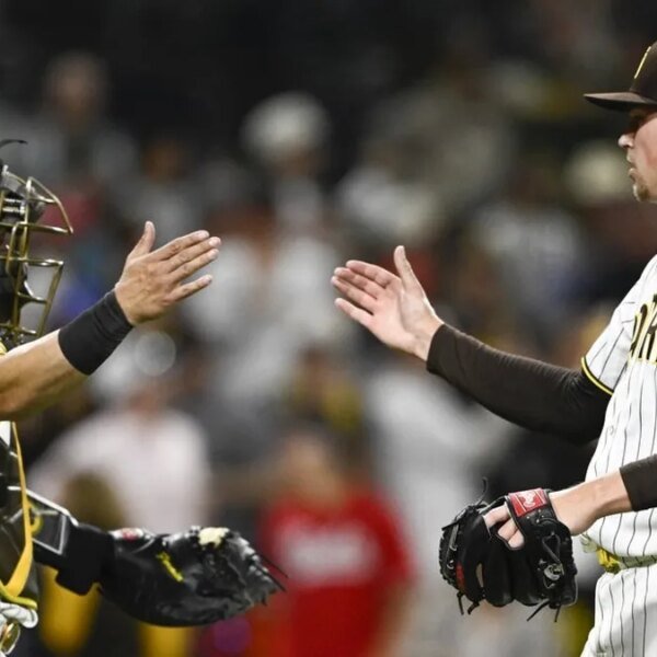 Padres trip optimistic vibes into rematch vs. Reds