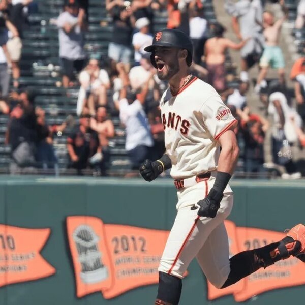 MLB roundup: Giants cap rally from 8-run deficit with walk-off slam