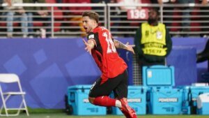 Own aim helps Austria draw back for win over Jordan