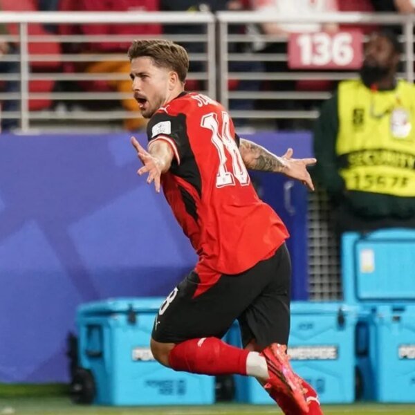 Own aim helps Austria draw back for win over Jordan