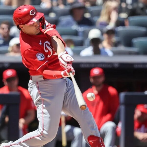 Sal Stewart, Reds break unfastened in rout over Yankees