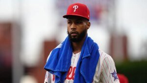 Phillies’ Cristopher Sanchez strives to close down Pirates
