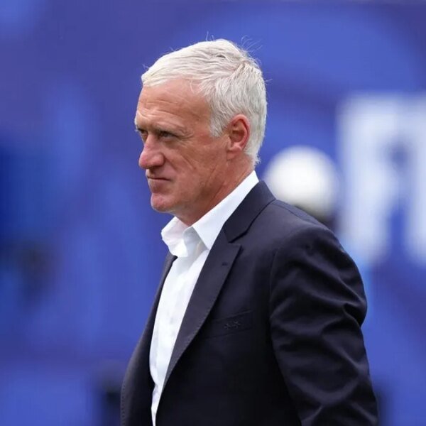 Didier Deschamps rejoining France after attending mom’s funeral