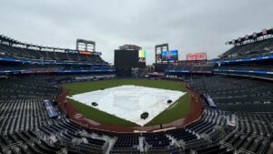 Cubs-Mets rained out; cut up doubleheader Wednesday