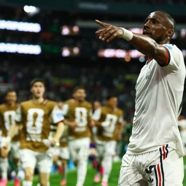 Julian Quinones purpose helps Mexico simply dispatch Czech Republic