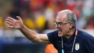 Uruguay federation reportedly cancels constitution flight after World Cup exit