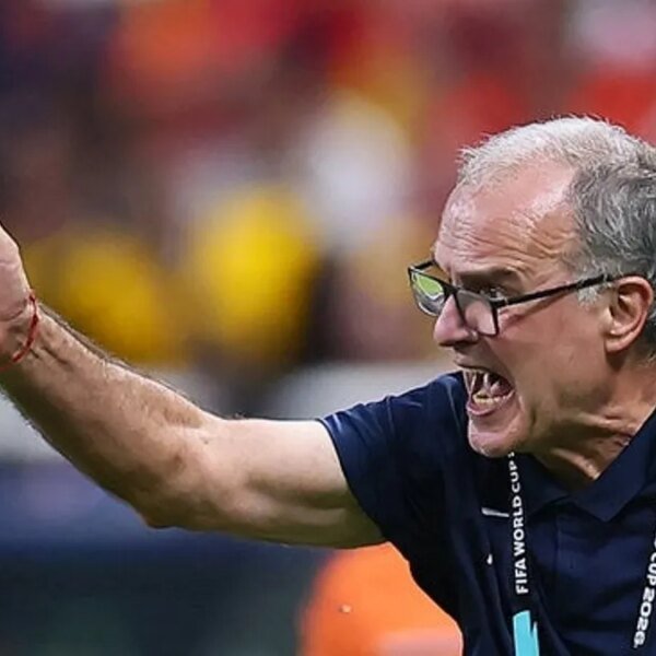 Uruguay federation reportedly cancels constitution flight after World Cup exit