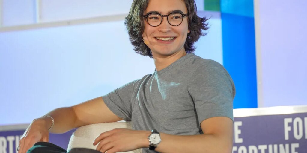21-year-old AI startup cofounder’s gross sales pitch to shoppers: ‘Do not belief us’