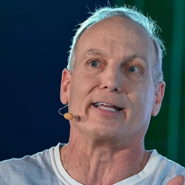 Stranded on a Denver tarmac, Booking.com’s CEO envisions AI that ought to&hellip;
