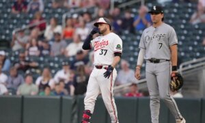 Twins Vs. White Sox Game 3: Odds, Predictions, Betting Tips & Starting Lineups