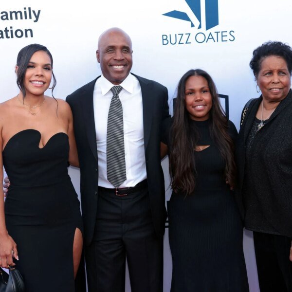 WATCH: Barry Bonds’ daughter Aisha will get teary-eyed after boyfriend’s stunning proposal