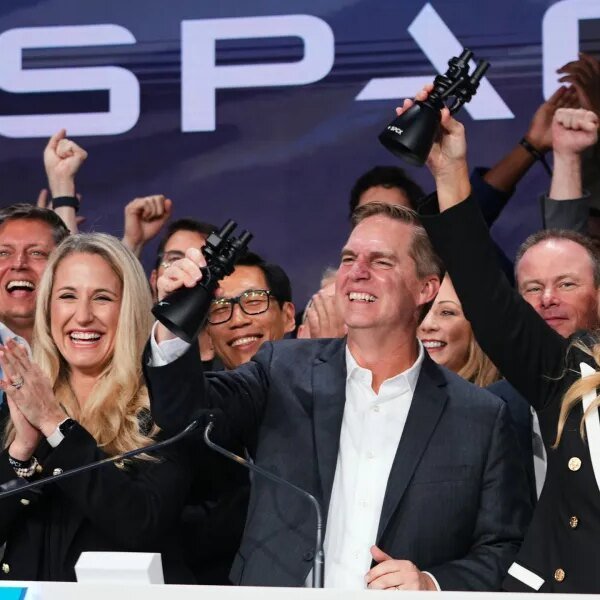 You can ignore AI giants like SpaceX, however your 401(ok) will not