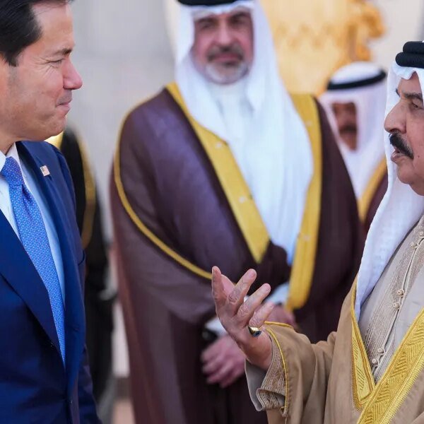 Iran assaults Bahrain and Kuwait after U.S. airstrikes and threatens a ‘full&hellip;