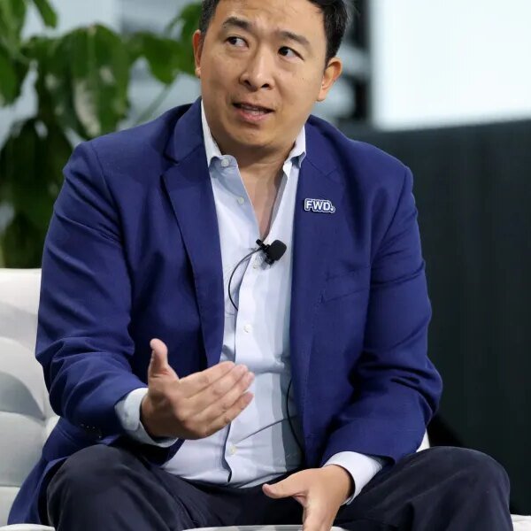 Andrew Yang’s upstart cellphone cellphone enterprise acquires Helium Mobile