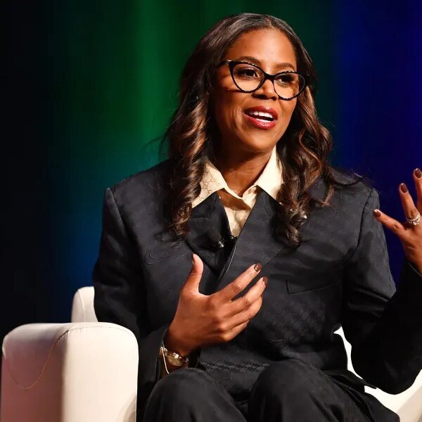 Who are the 11 Black Fortune 500 CEOs main corporations value $432&hellip;