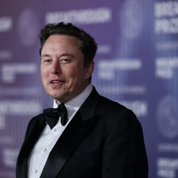 Elon Musk turns into the world’s first trillionaire after SpaceX’s historic IPO