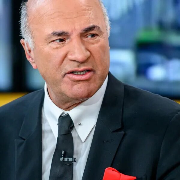 Kevin O’Leary says Steve Jobs taught him: ‘You cannot fear about whose…